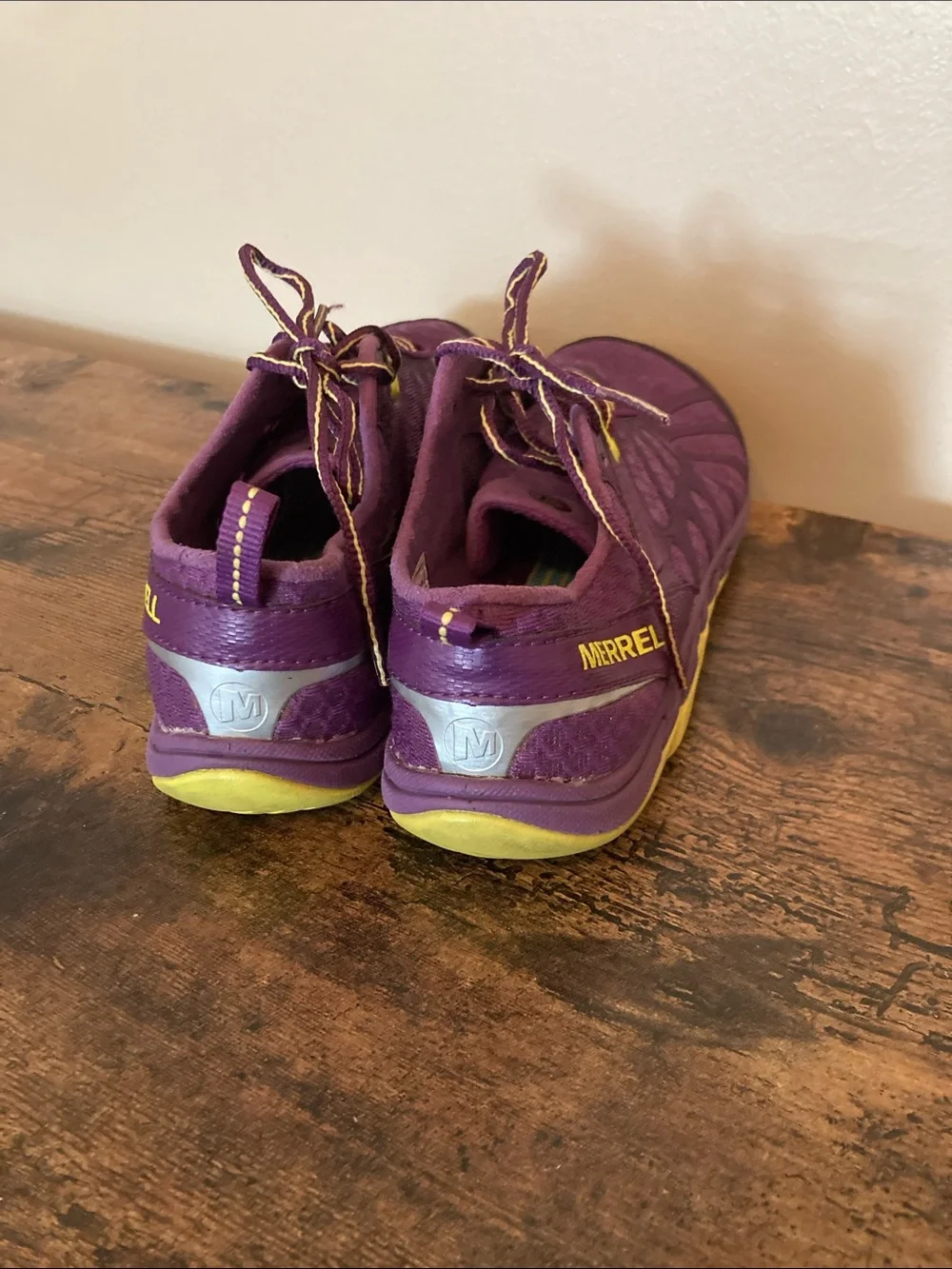Women’s Merrell Sneakers, size 7